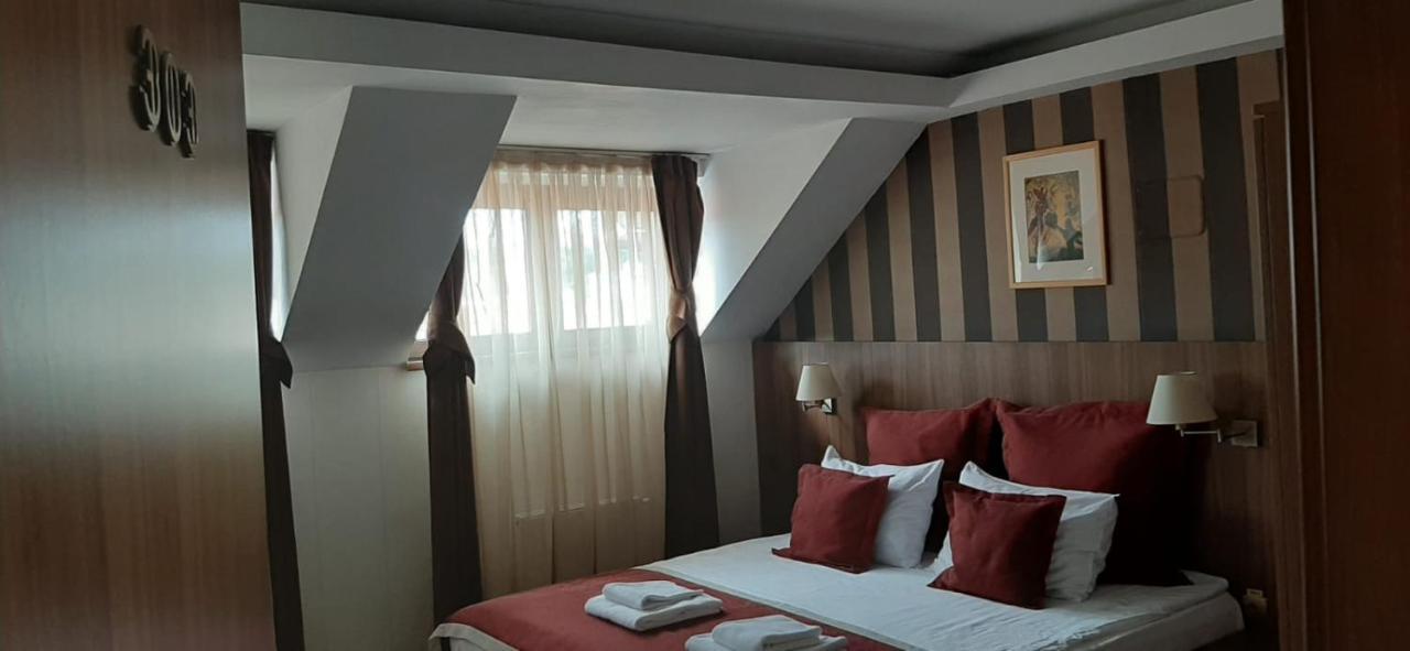 Hotel Gott Brasov Exterior photo