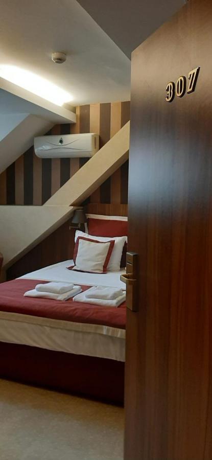 Hotel Gott Brasov Exterior photo