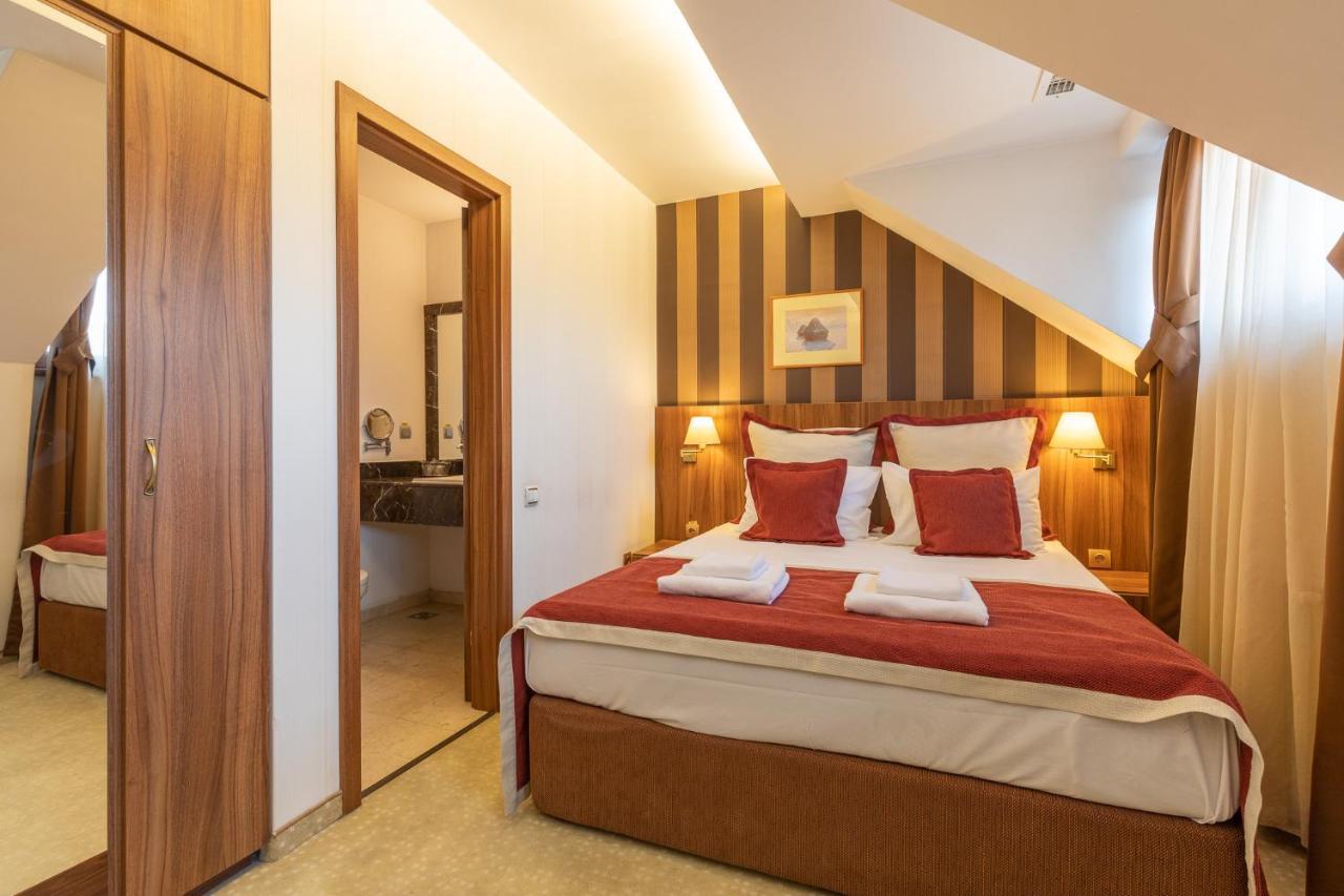 Hotel Gott Brasov Exterior photo