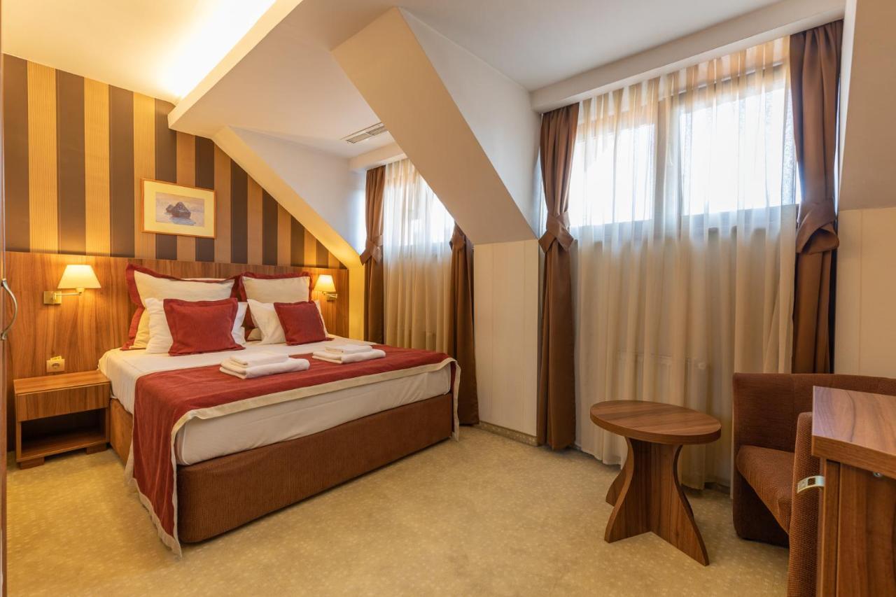 Hotel Gott Brasov Exterior photo