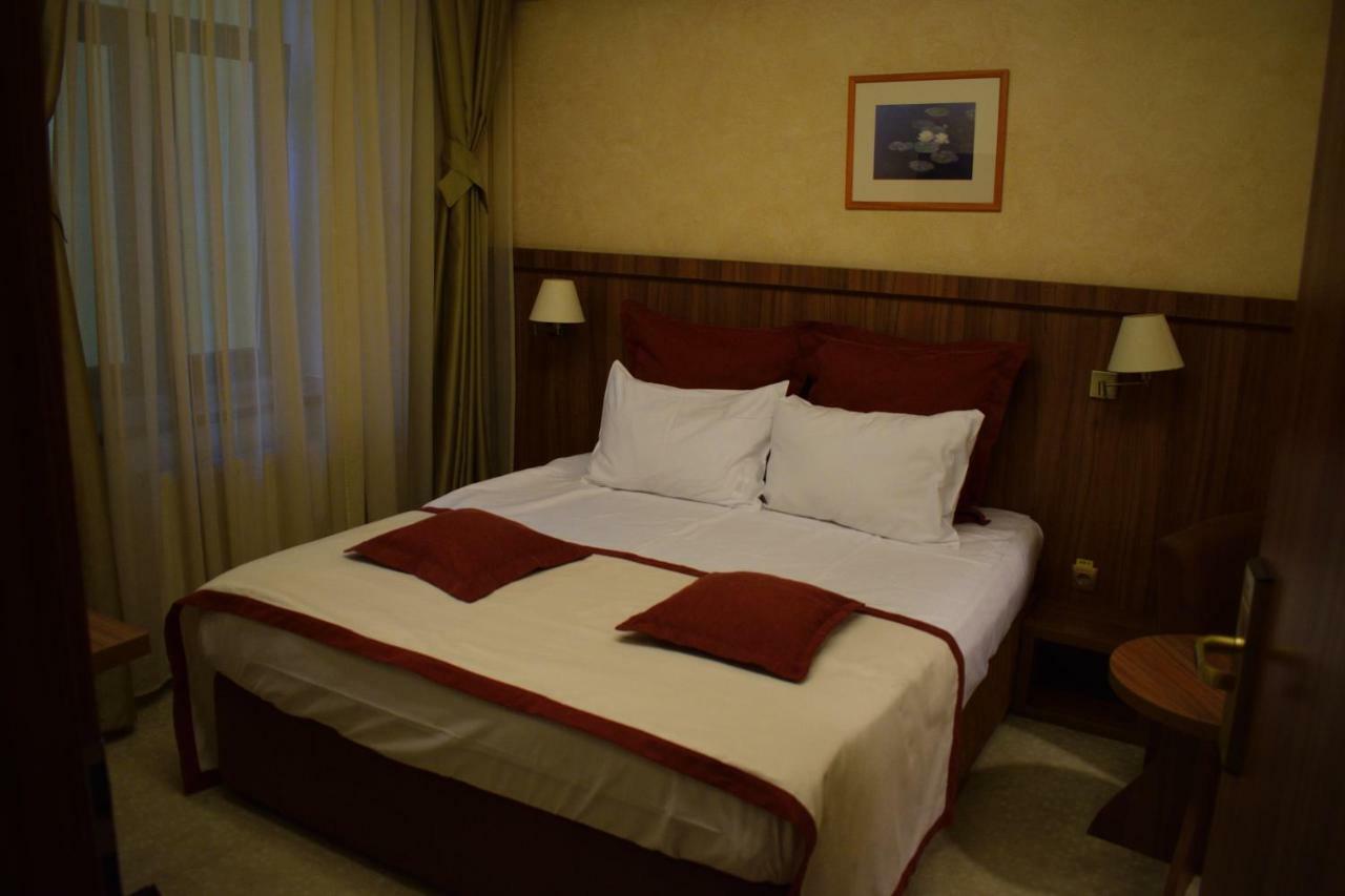 Hotel Gott Brasov Exterior photo